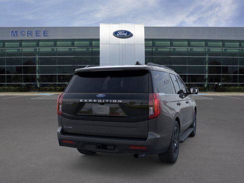 New 2025 Ford Expedition Active RWD image 8
