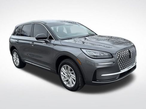 Used 2025 Lincoln Corsair FWD image 8