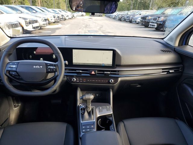New 2026 Kia Sportage SX FWD image 23
