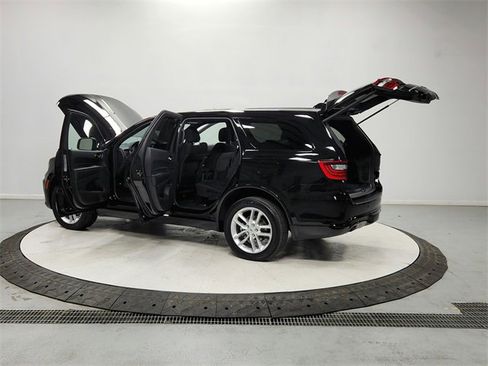 Used 2025 Dodge Durango GT w/ Trailer Tow Group IV image 13