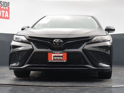 Used 2023 Toyota Camry SE image 29