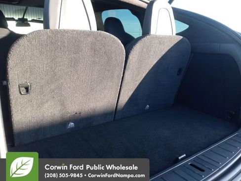 Used 2019 Tesla Model X Long Range image 26