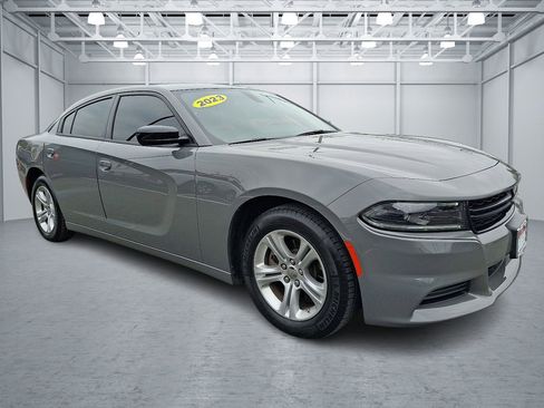 Used 2023 Dodge Charger SXT w/ Cold Weather Package image 7