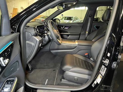 Certified 2026 Mercedes-Benz GLC 300 4MATIC image 23