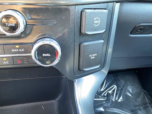 Used 2022 Ford F150 XLT w/ Equipment Group 302A High AWD/4WD image 17
