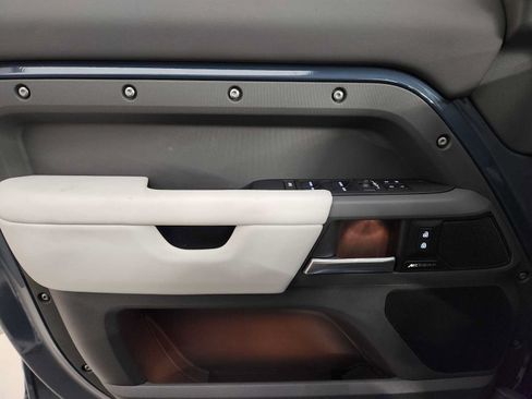 New 2026 Land Rover Defender 110 S AWD/4WD image 41