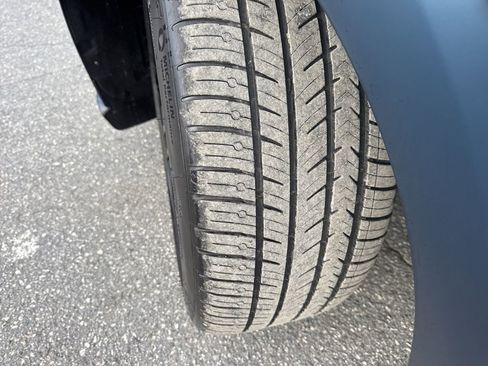 Used 2025 Land Rover Range Rover Sport SV Edition Two image 33