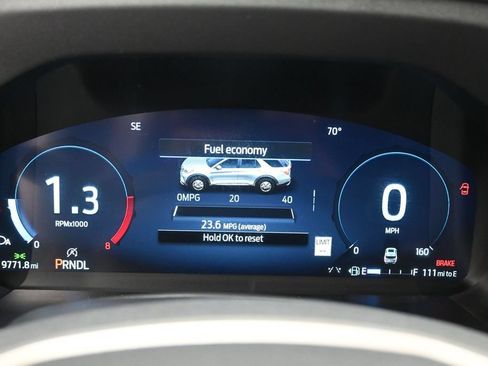 Used 2025 Ford Explorer Active RWD image 14