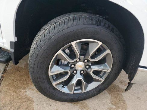 New 2026 Chevrolet Silverado 1500 LT image 8