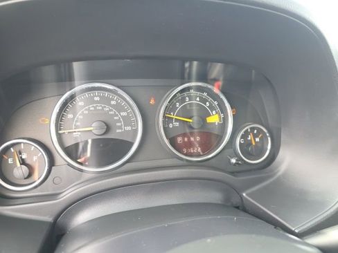 Used 2016 Jeep Compass High Altitude AWD/4WD image 19