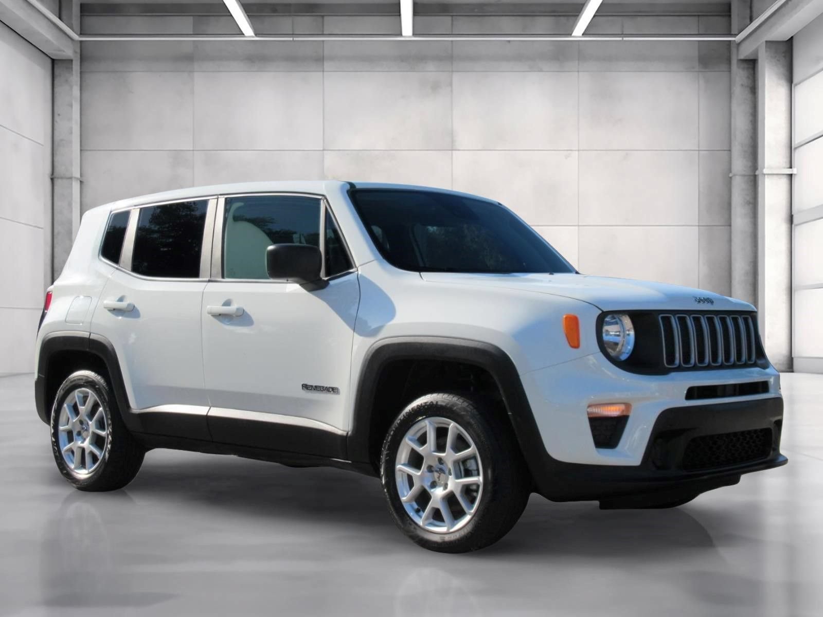 Certified 2023 Jeep Renegade Latitude AWD/4WD image 1