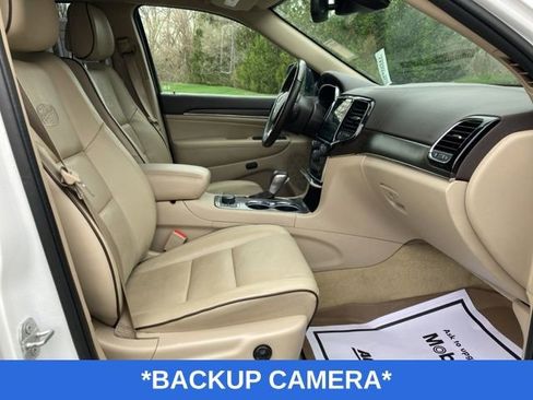 Used 2021 Jeep Grand Cherokee Overland w/ Protech Group AWD/4WD image 10