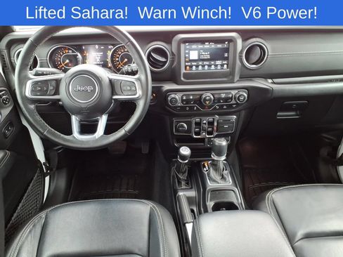 Used 2021 Jeep Wrangler Unlimited Sahara w/ LED Lighting Group AWD/4WD image 7