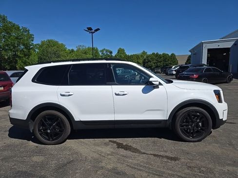 Used 2024 Kia Telluride EX X-Line AWD/4WD image 9