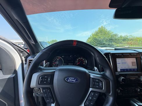 Used 2020 Ford F150 Raptor w/ Equipment Group 802A Luxury AWD/4WD image 6