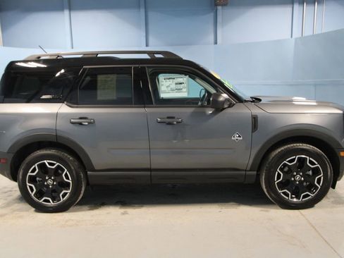 Used 2025 Ford Bronco Sport Outer Banks w/ Outer Banks Tech Package+ image 32