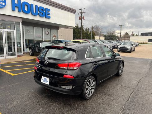 Used 2018 Hyundai Elantra GT w/ Style Package 02 FWD image 10