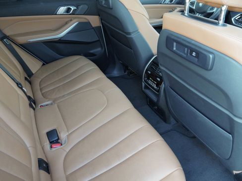 Used 2021 BMW X5 xDrive40i w/ M Sport Package AWD/4WD image 34