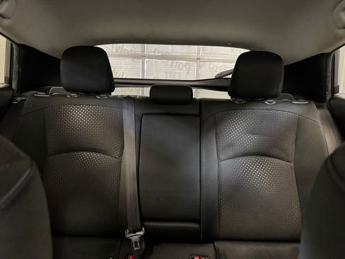 Used 2021 Toyota Prius LE image 13