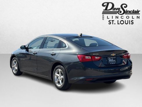 Used 2017 Chevrolet Malibu LS image 5
