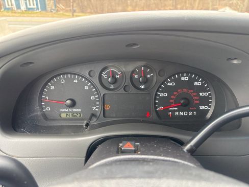 Used 2011 Ford Ranger XLT image 29