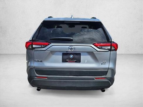 Used 2025 Toyota RAV4 LE AWD/4WD image 7