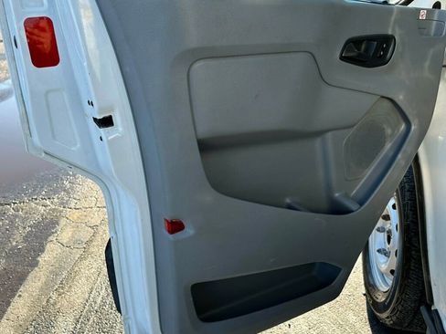 Used 2019 Ford Transit 250 T-250 SRW 156 WB 9000 GVWR image 10