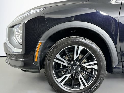 Used 2025 Mitsubishi Eclipse Cross SEL image 12