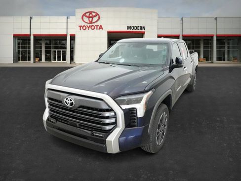New 2026 Toyota Tundra Limited image 4