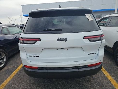Used 2023 Jeep Grand Cherokee L Limited w/ Black Appearance Package image 3