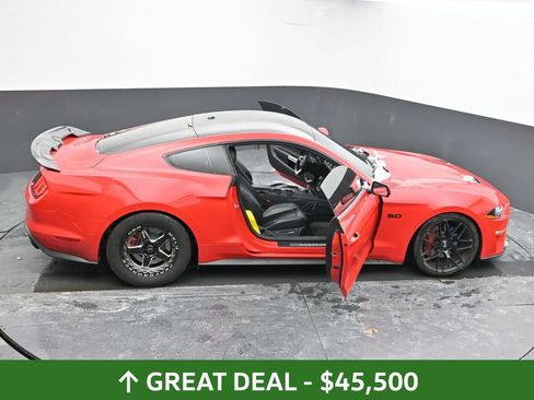 Used 2019 Ford Mustang GT Premium w/ Equipment Group 401A RWD image 65