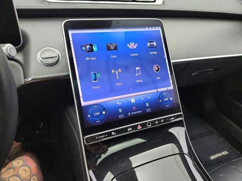 Certified 2023 Mercedes-Benz S 500 4MATIC image 10