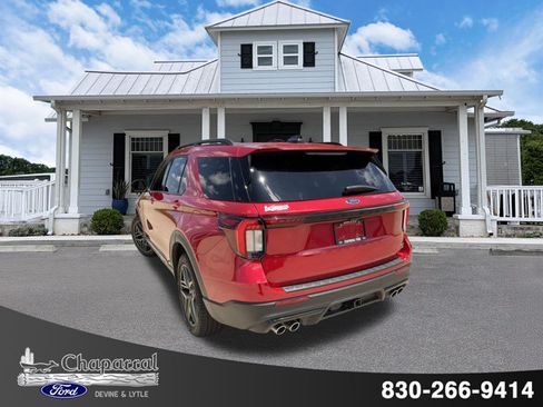 Used 2025 Ford Explorer ST AWD/4WD image 15