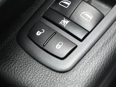 Used 2020 RAM 1500 Big Horn image 15