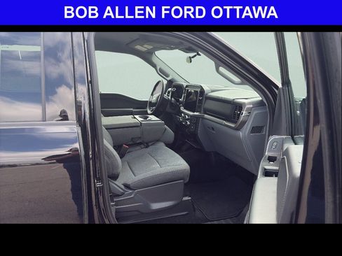 Used 2025 Ford F150 XLT w/ Equipment Group 301A Standard AWD/4WD image 25
