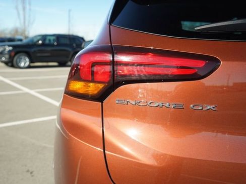 Used 2020 Buick Encore GX Preferred w/ Cold Weather Comfort Package image 38