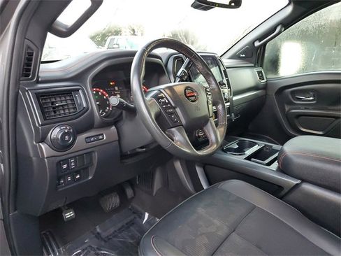 Used 2020 Nissan Titan PRO-4X image 20