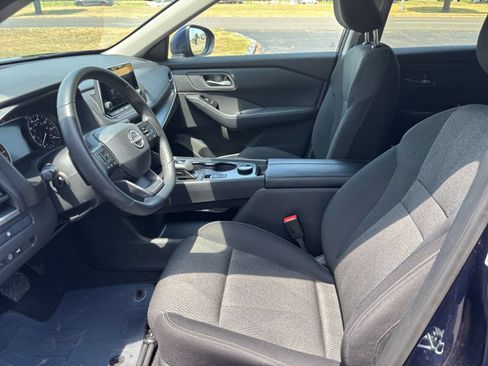 Used 2026 Nissan Rogue SV AWD/4WD image 24
