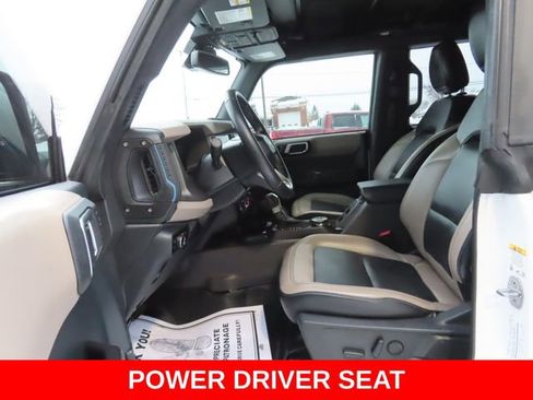 Used 2024 Ford Bronco Wildtrak image 18
