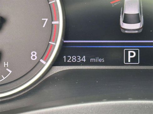 Certified 2024 Nissan Sentra SR w/ SR Premium Package image 26