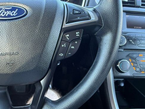 Used 2018 Ford Fusion S image 31