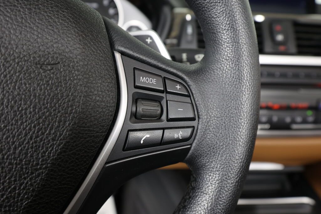 Used 2014 BMW 428i Convertible RWD image 26