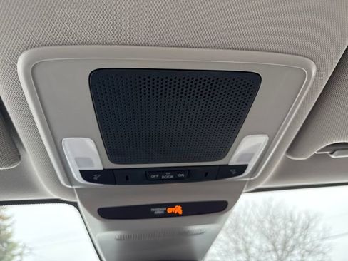 Used 2024 Honda HR-V LX image 36