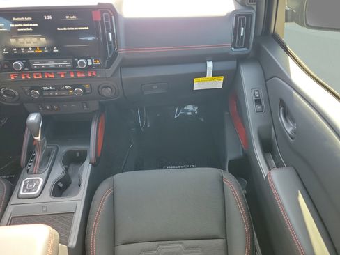 New 2026 Nissan Frontier PRO-4X w/ Pro-4x Convenience Package AWD/4WD image 11