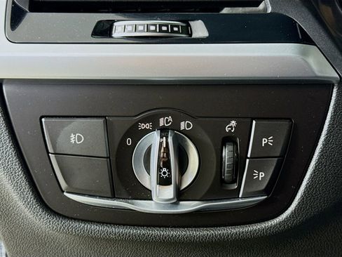 Certified 2021 BMW X3 xDrive30i w/ Convenience Package image 10