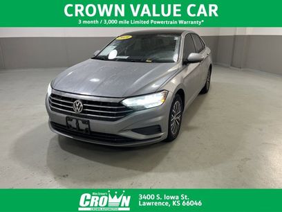 Used 2019 Volkswagen Jetta SE w/ Cold Weather Package