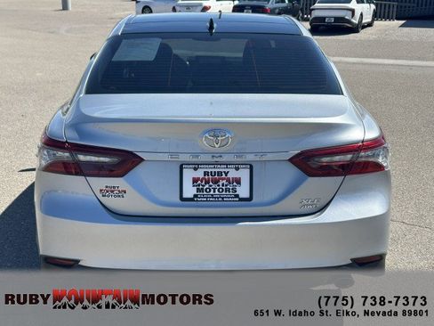 Used 2022 Toyota Camry XLE w/ Navigation Upgrade Package image 6