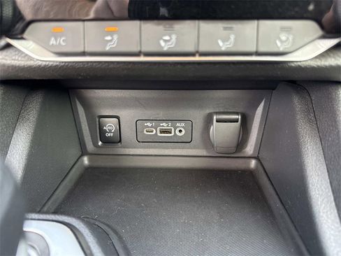 Used 2024 Nissan Sentra SV image 20