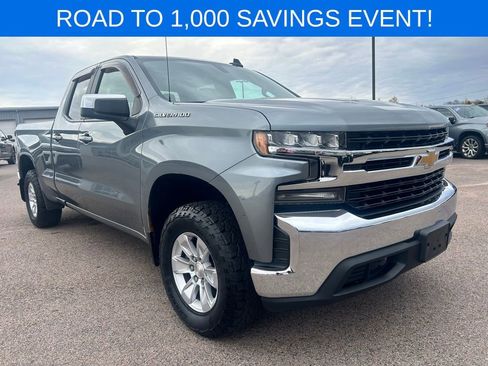 Used 2019 Chevrolet Silverado 1500 LT w/ All-Star Edition image 8