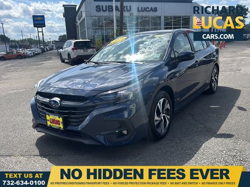 Used 2025 Subaru Legacy Premium AWD/4WD image 1